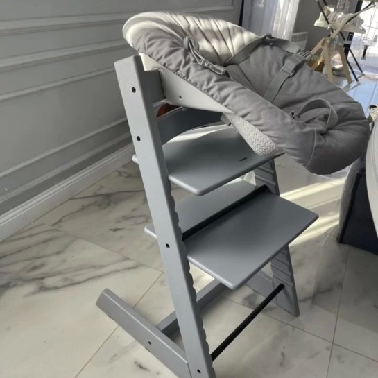 Светло-серый ral 7040