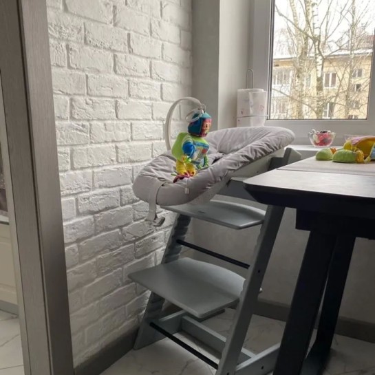 Светло-серый ral7040